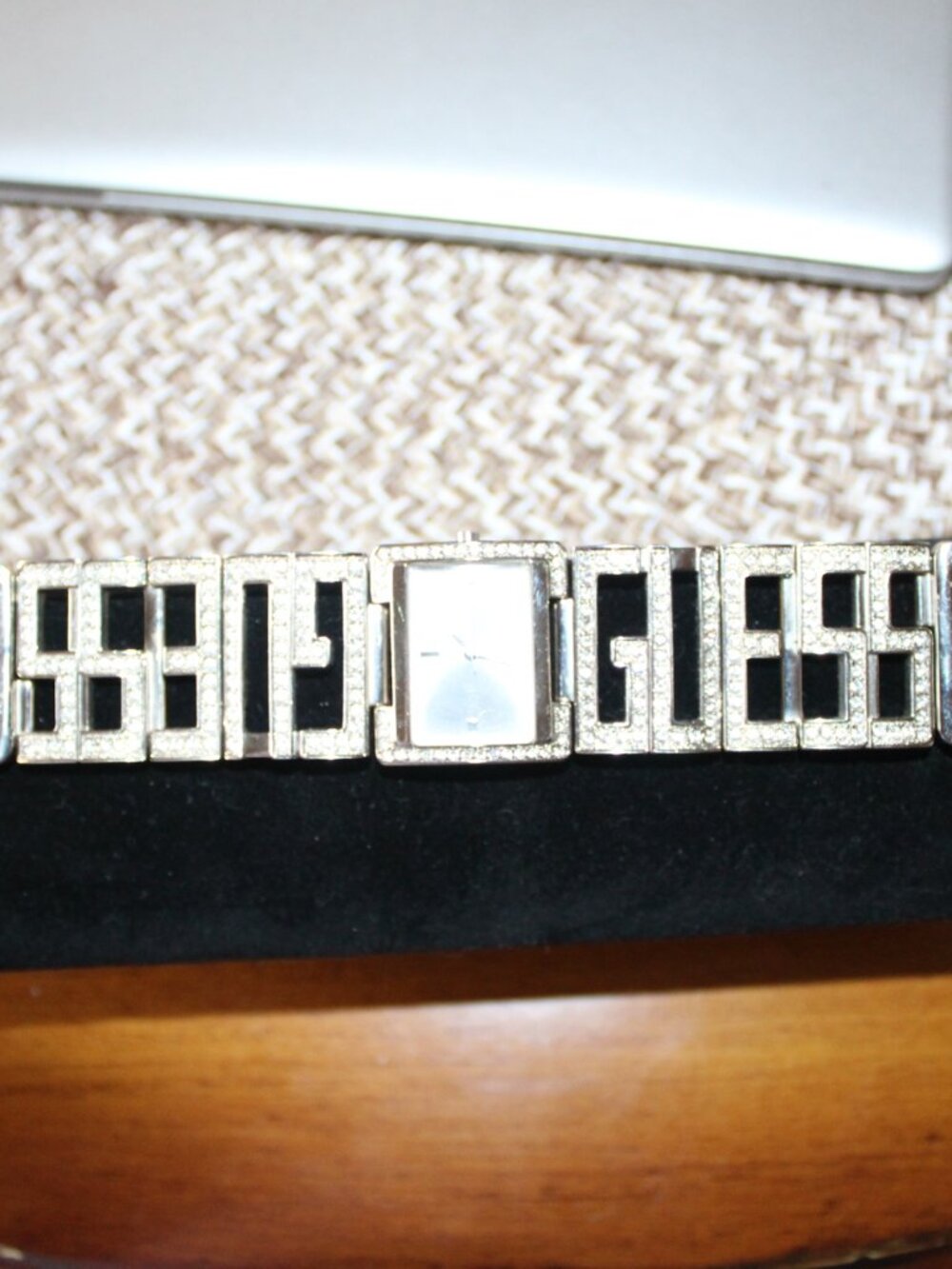 Vintage GUESS bling watch NICE - Picture 4 of 11